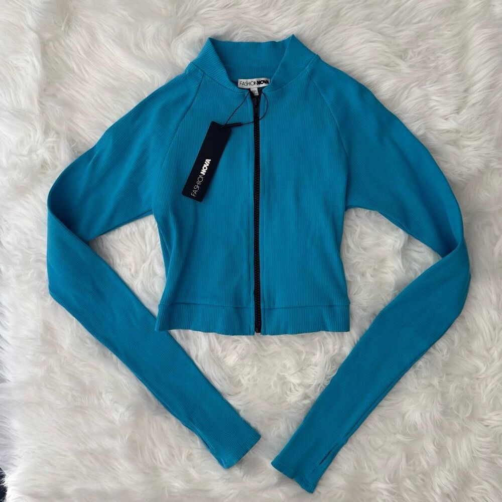 Fashion Nova Kendall Snatched jacket - fits tight - Brachioplasty compression